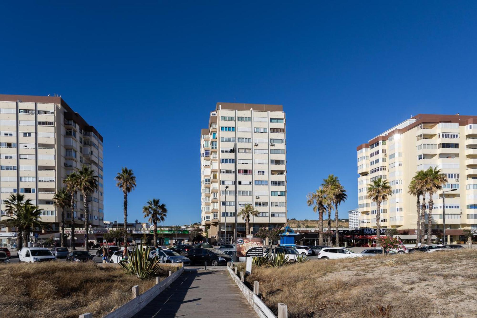 Wonderful Studio Apartment In Front Of The Beach กอสตา ดา กาปาริกา ภายนอก รูปภาพ