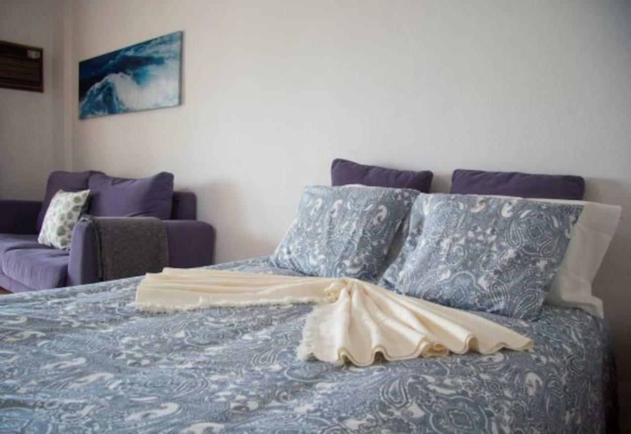 Wonderful Studio Apartment In Front Of The Beach กอสตา ดา กาปาริกา ภายนอก รูปภาพ